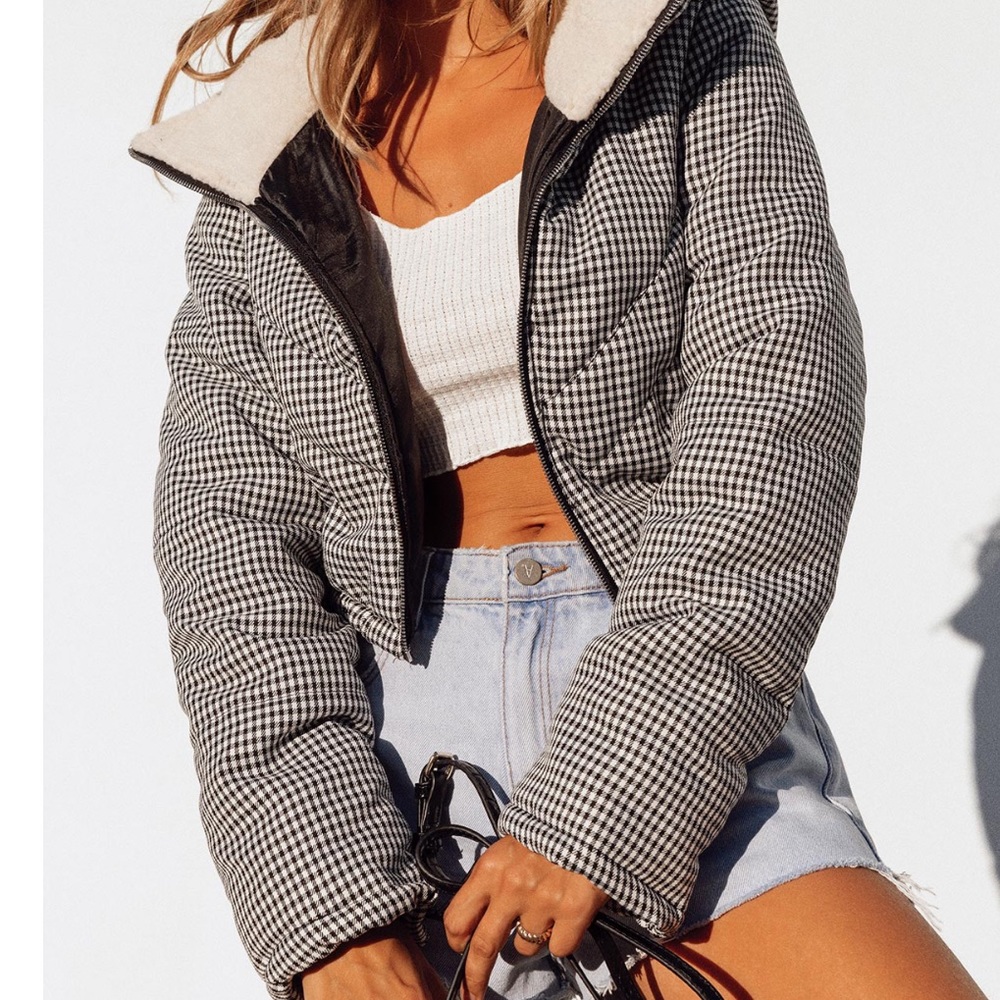 Princess Polly- The Keir Jacket Black/White